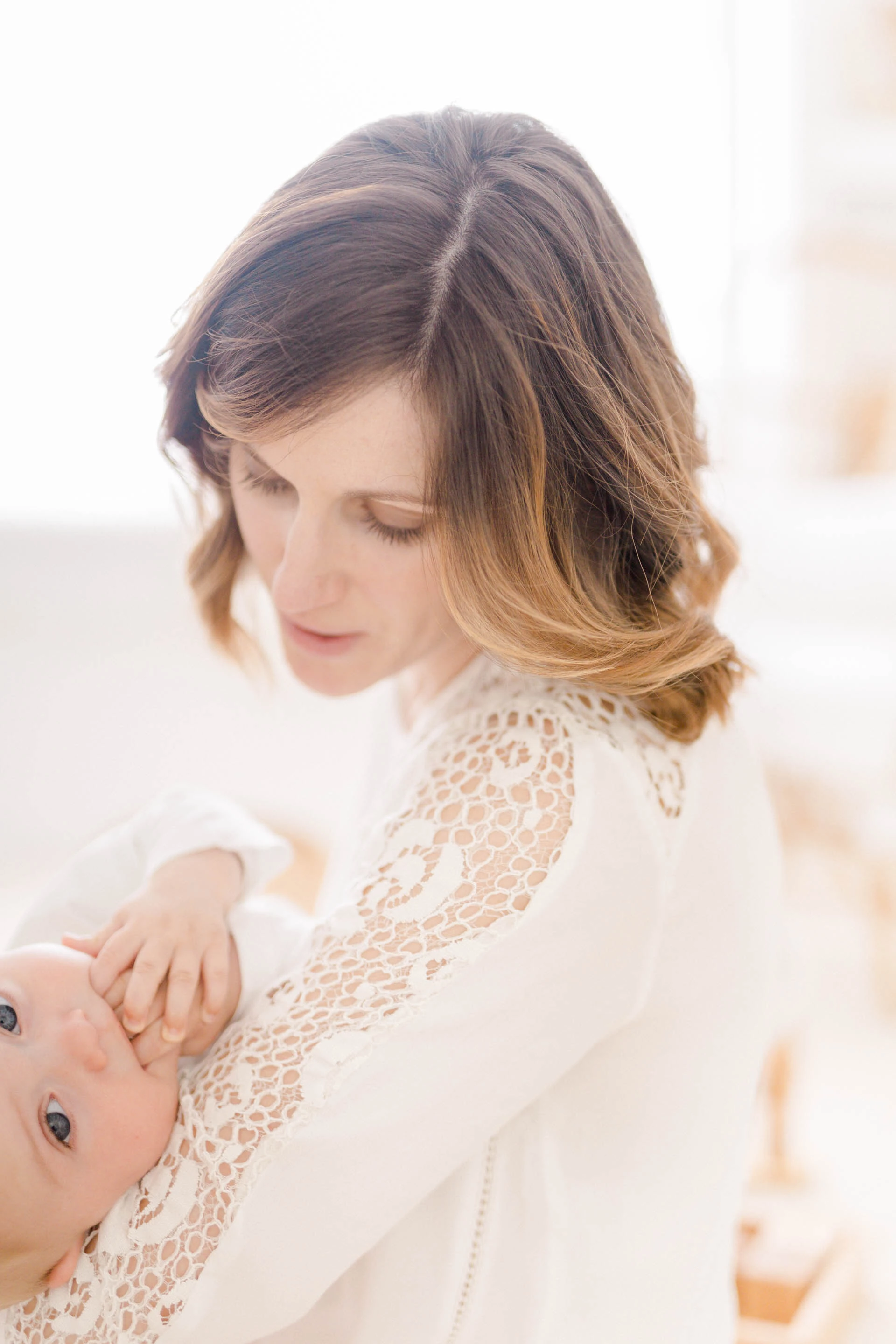 bonheur dentelle enfant amour beige