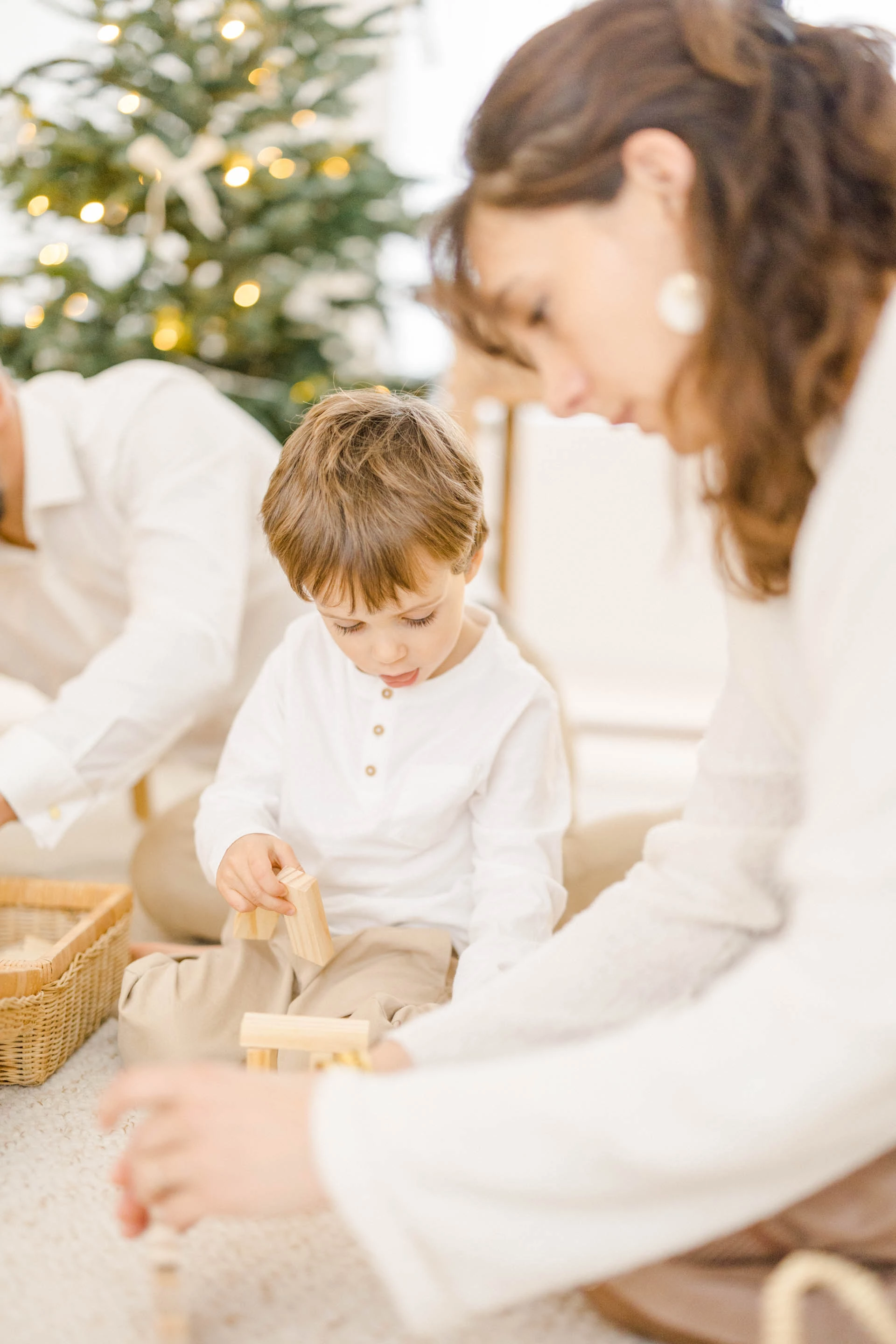 bonheur enfant gris noël