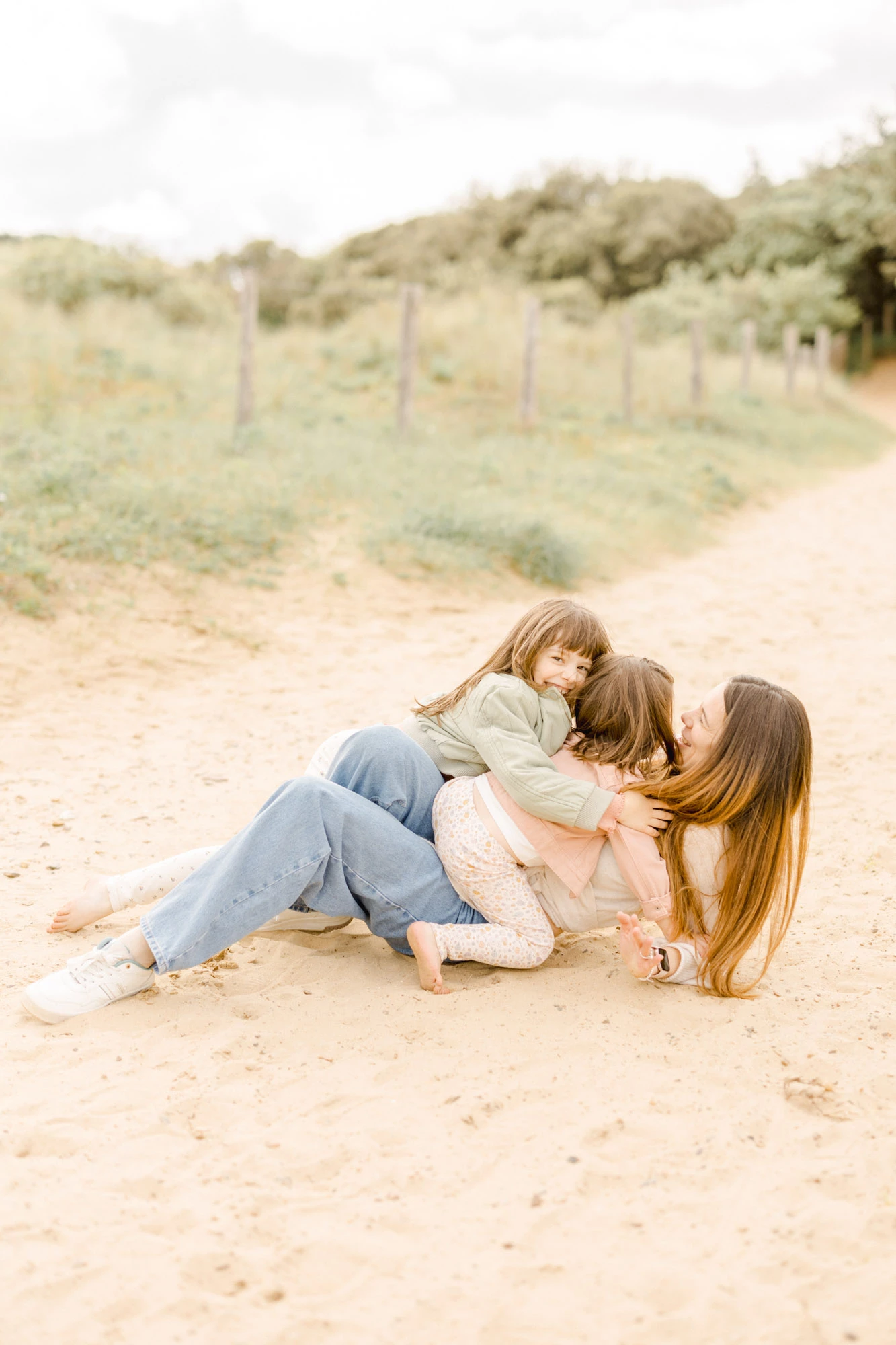 bonheur sable enfant amour sol