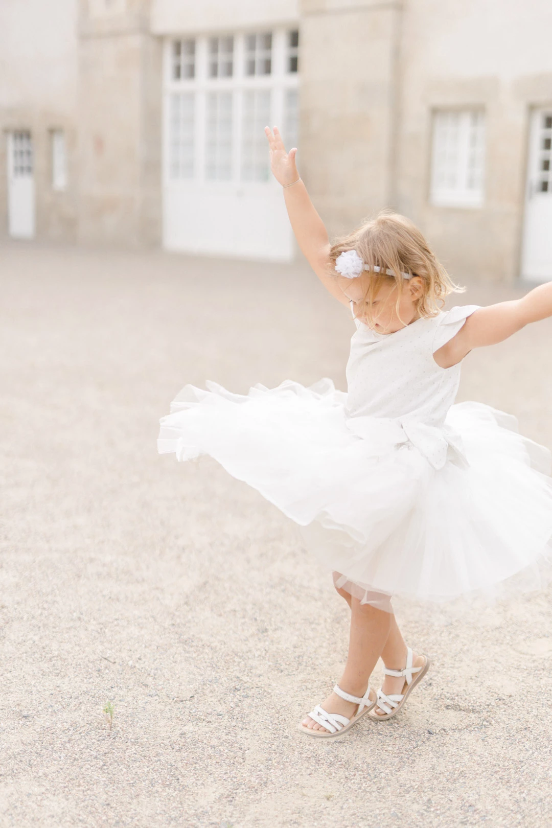 blanc robe rose enfant bonheur