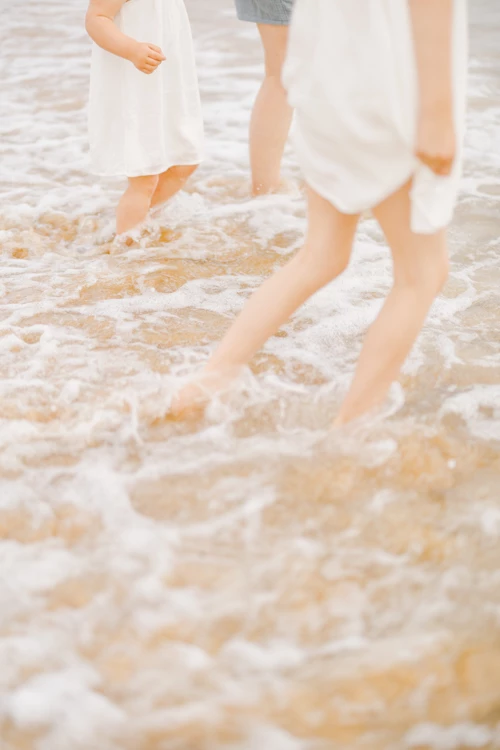 plage robe enfant sable rose