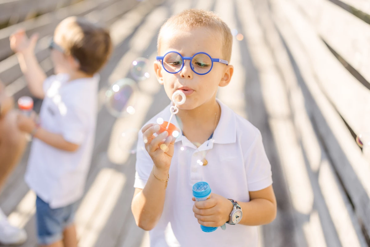 lunettes enfant bonheur gris marron
