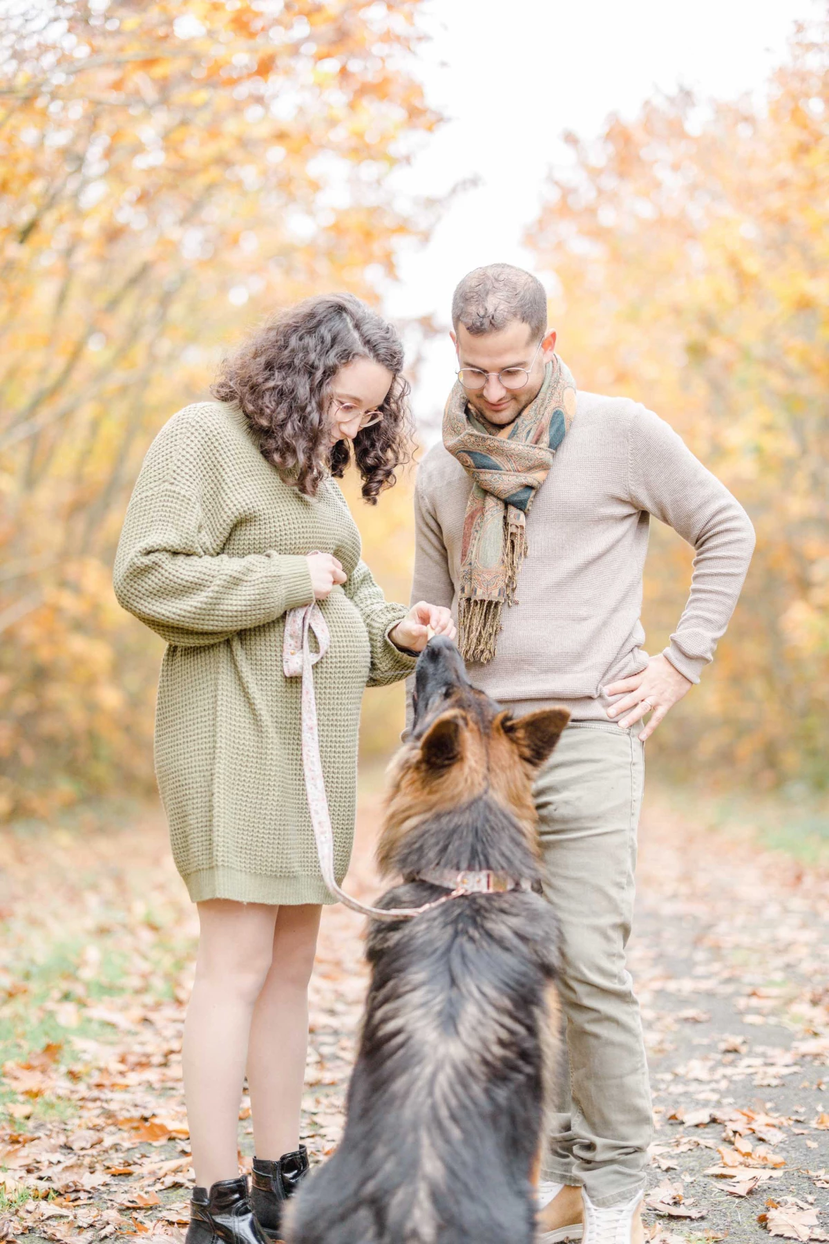 bonheur sourire amour gris marron